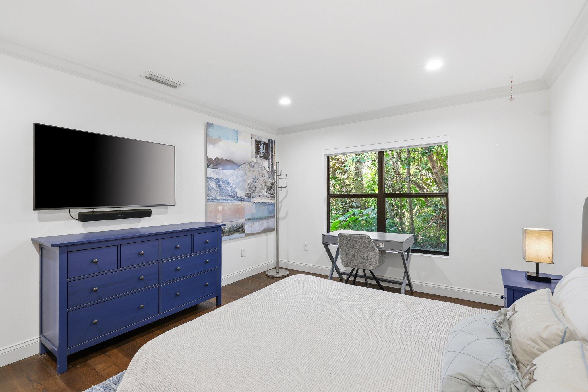 POLO ISLAND CONDO - Residential Lease