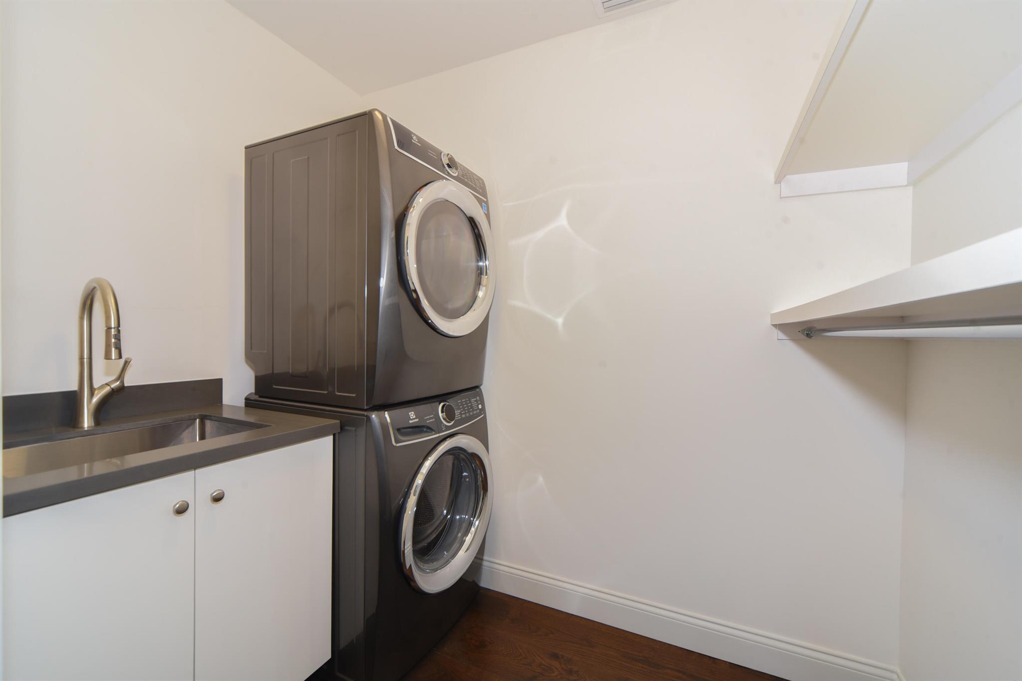 POLO ISLAND CONDO - Residential Lease