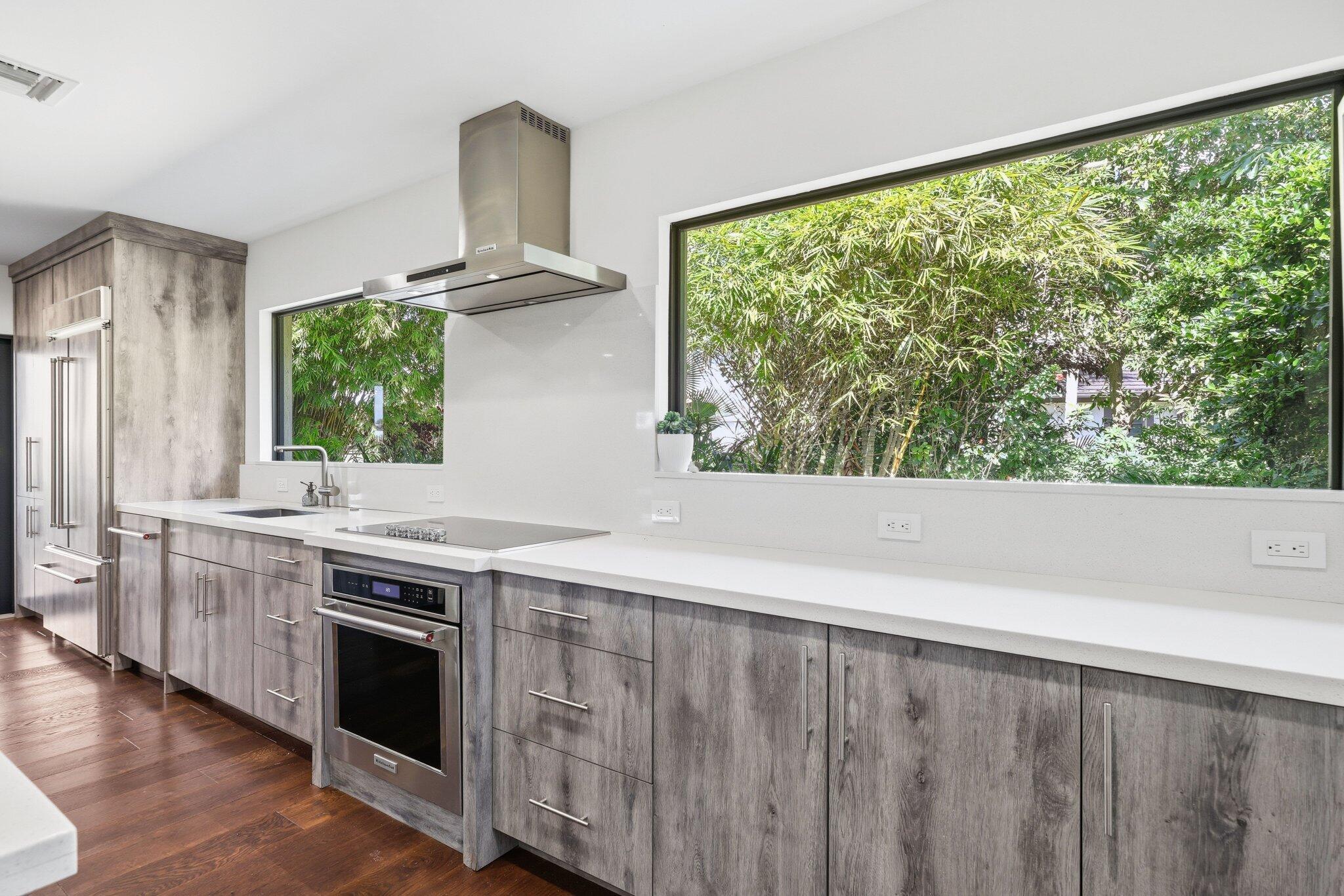 POLO ISLAND CONDO - Residential Lease