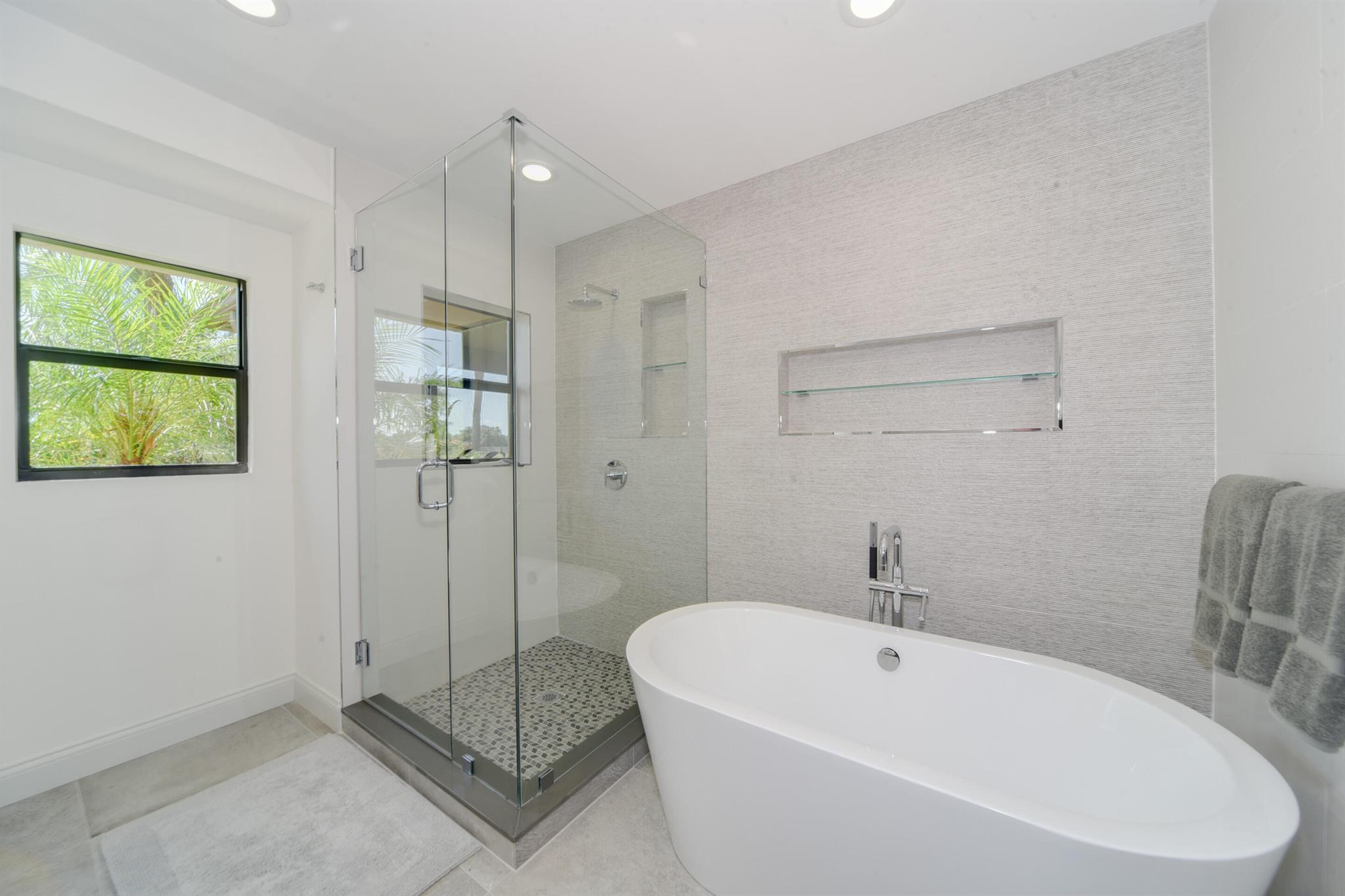 POLO ISLAND CONDO - Residential Lease