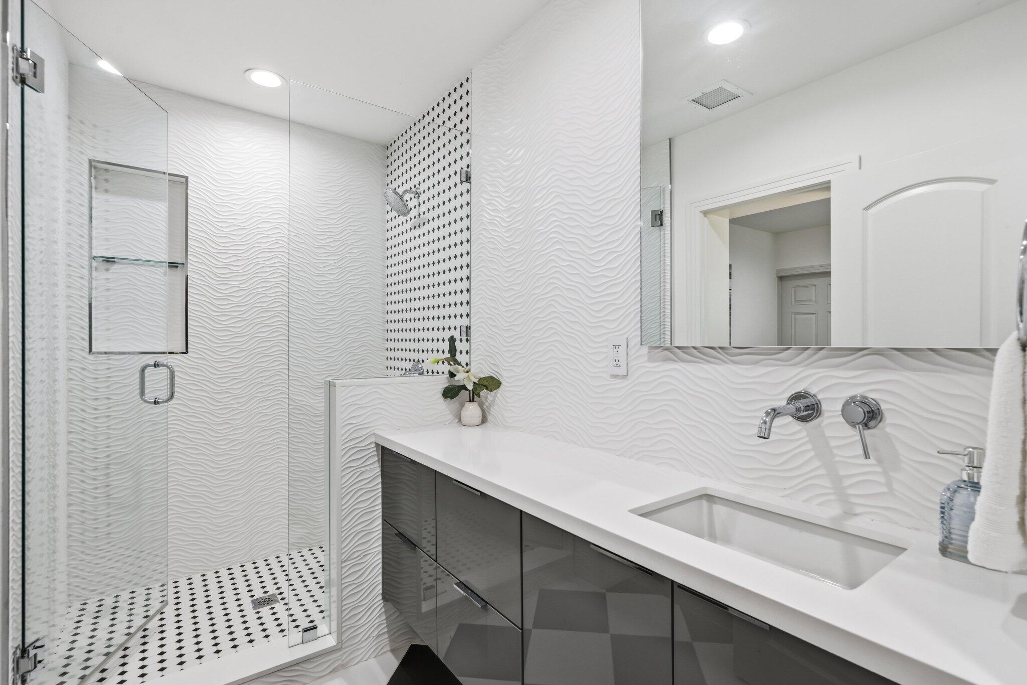 POLO ISLAND CONDO - Residential Lease