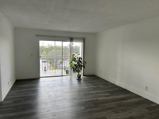 ORIOLE GOLF & TENNIS CLUB - Residential