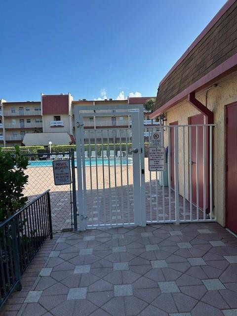 ORIOLE GOLF & TENNIS CLUB - Residential