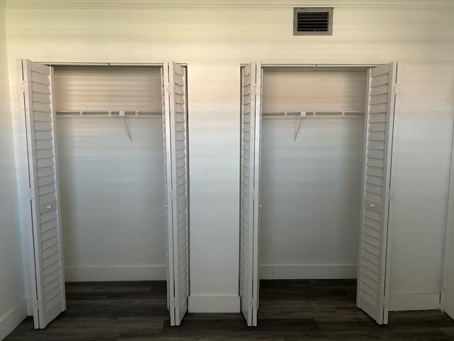 ORIOLE GOLF & TENNIS CLUB - Residential