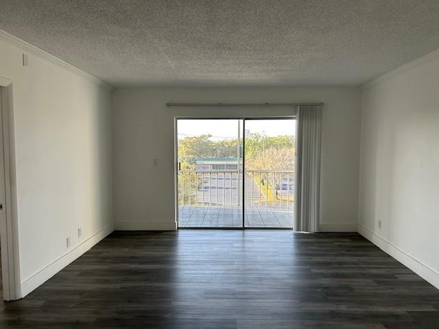 ORIOLE GOLF & TENNIS CLUB - Residential