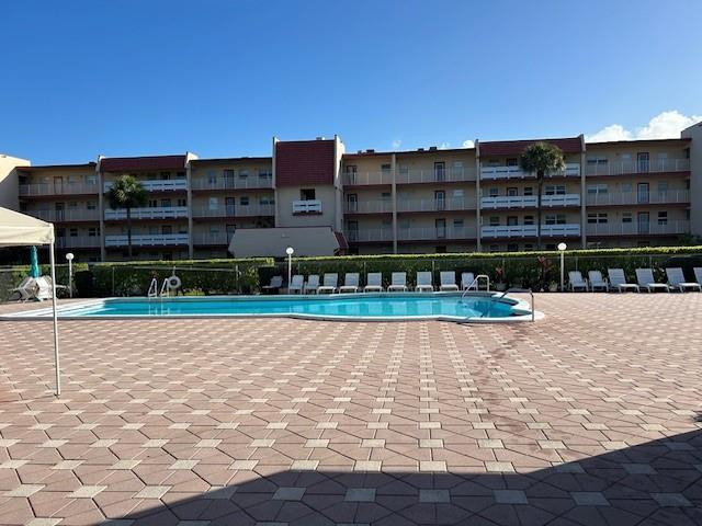 ORIOLE GOLF & TENNIS CLUB - Residential