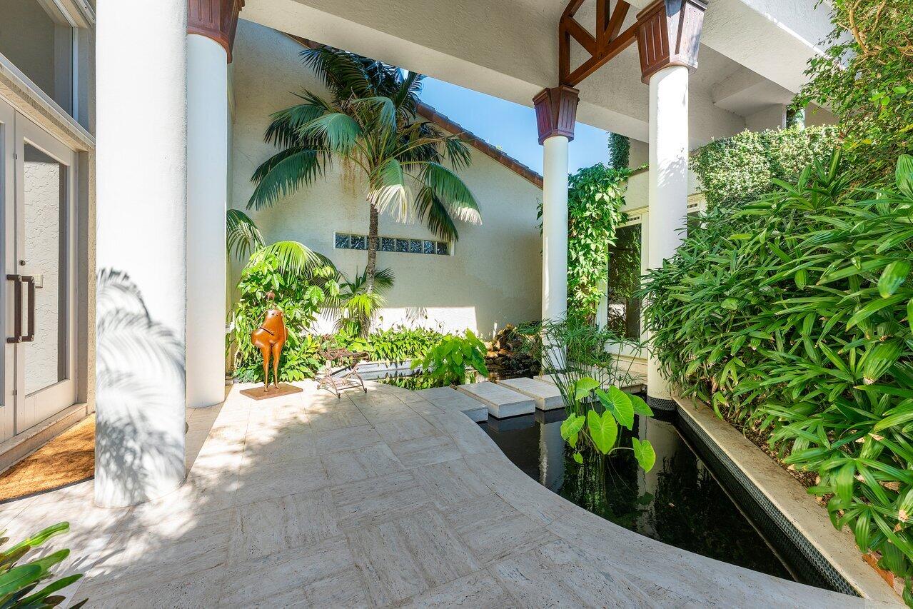 FRENCHMANS CREEK - Residential