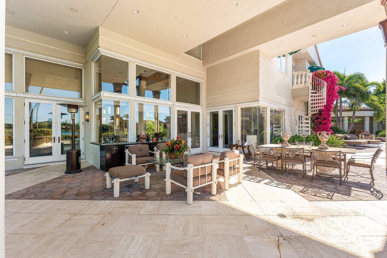 FRENCHMANS CREEK - Residential