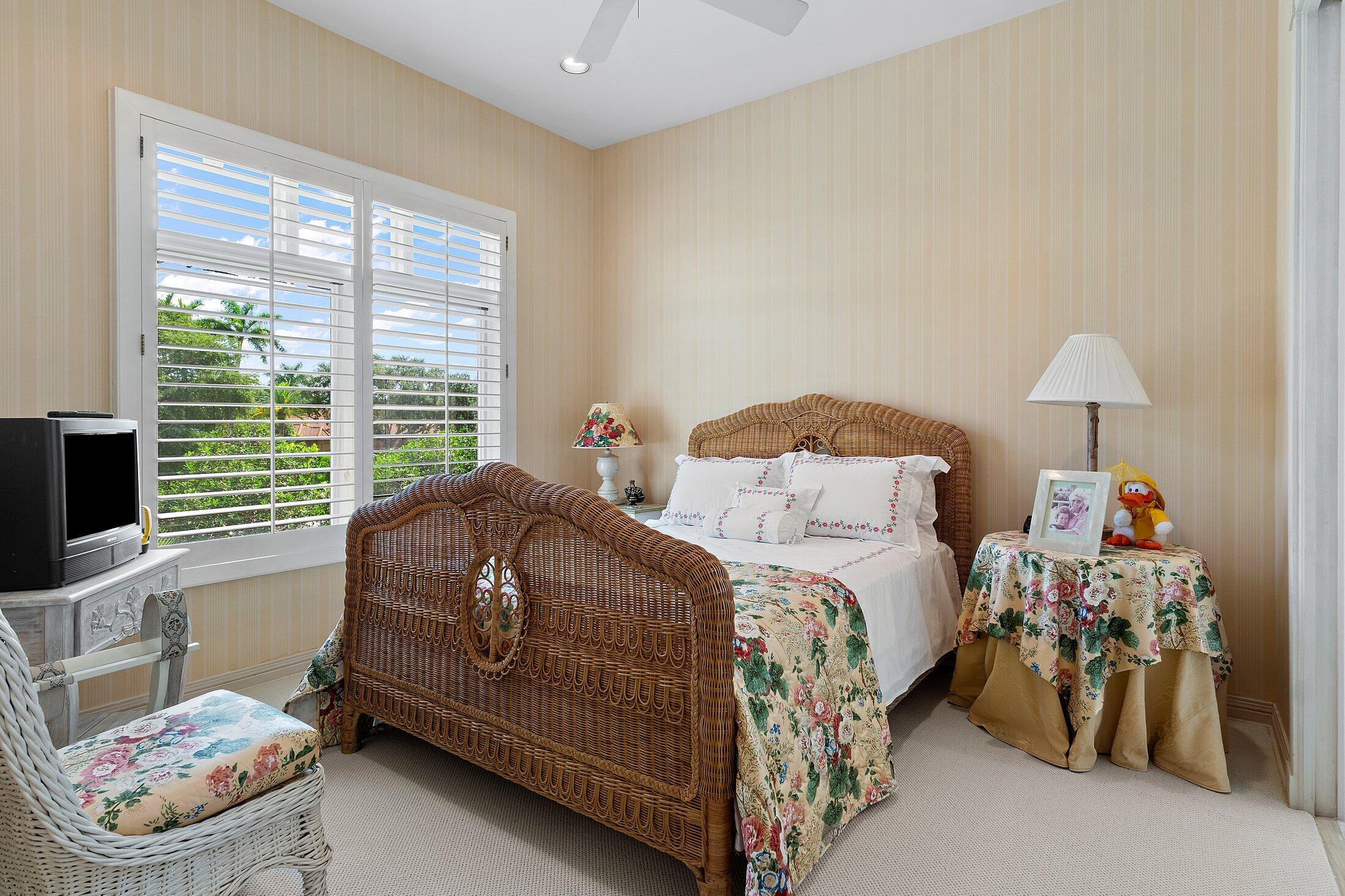 FRENCHMANS CREEK - Residential