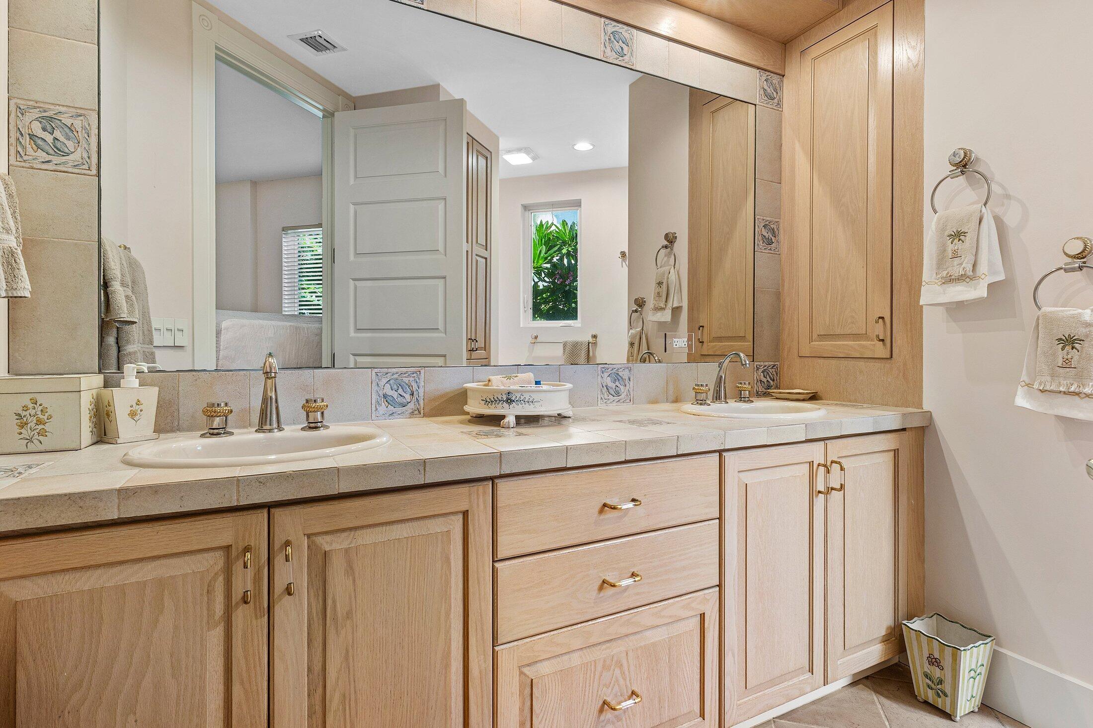 FRENCHMANS CREEK - Residential