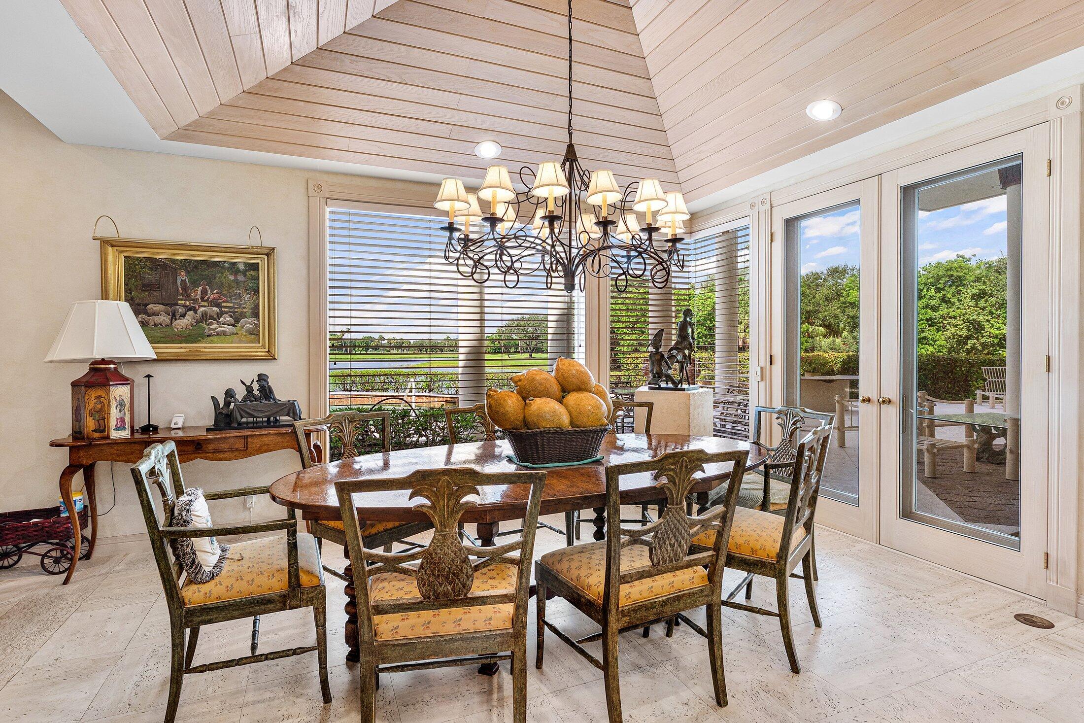 FRENCHMANS CREEK - Residential