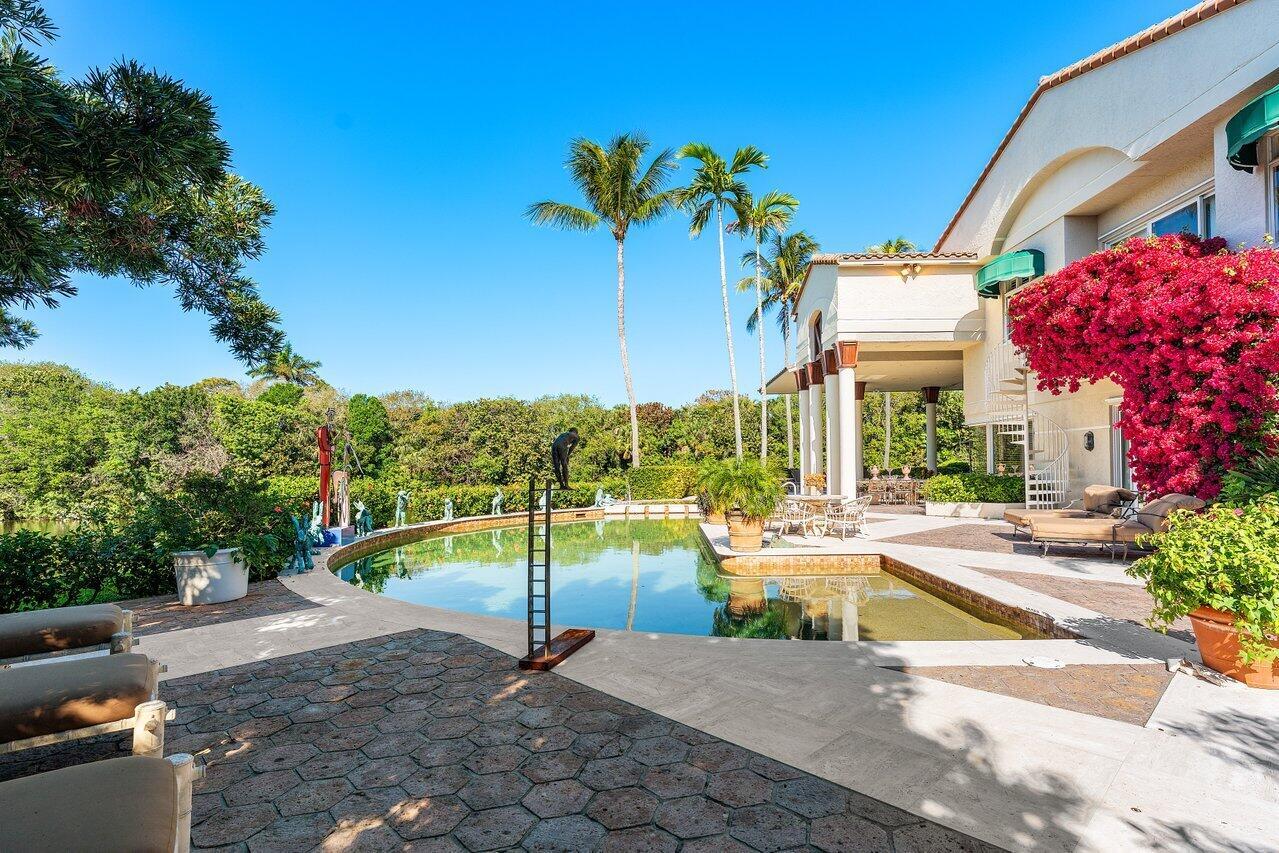 FRENCHMANS CREEK - Residential