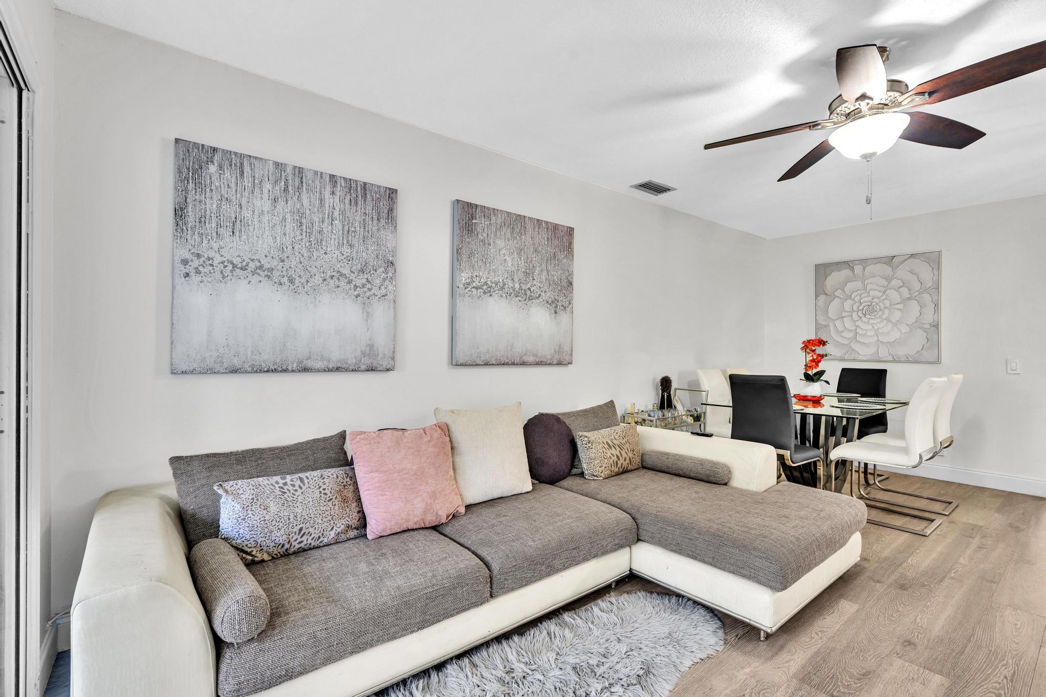 PLUM AT BOCA POINTE CONDOS ONE THRU 15 FILED IN OR - Residential