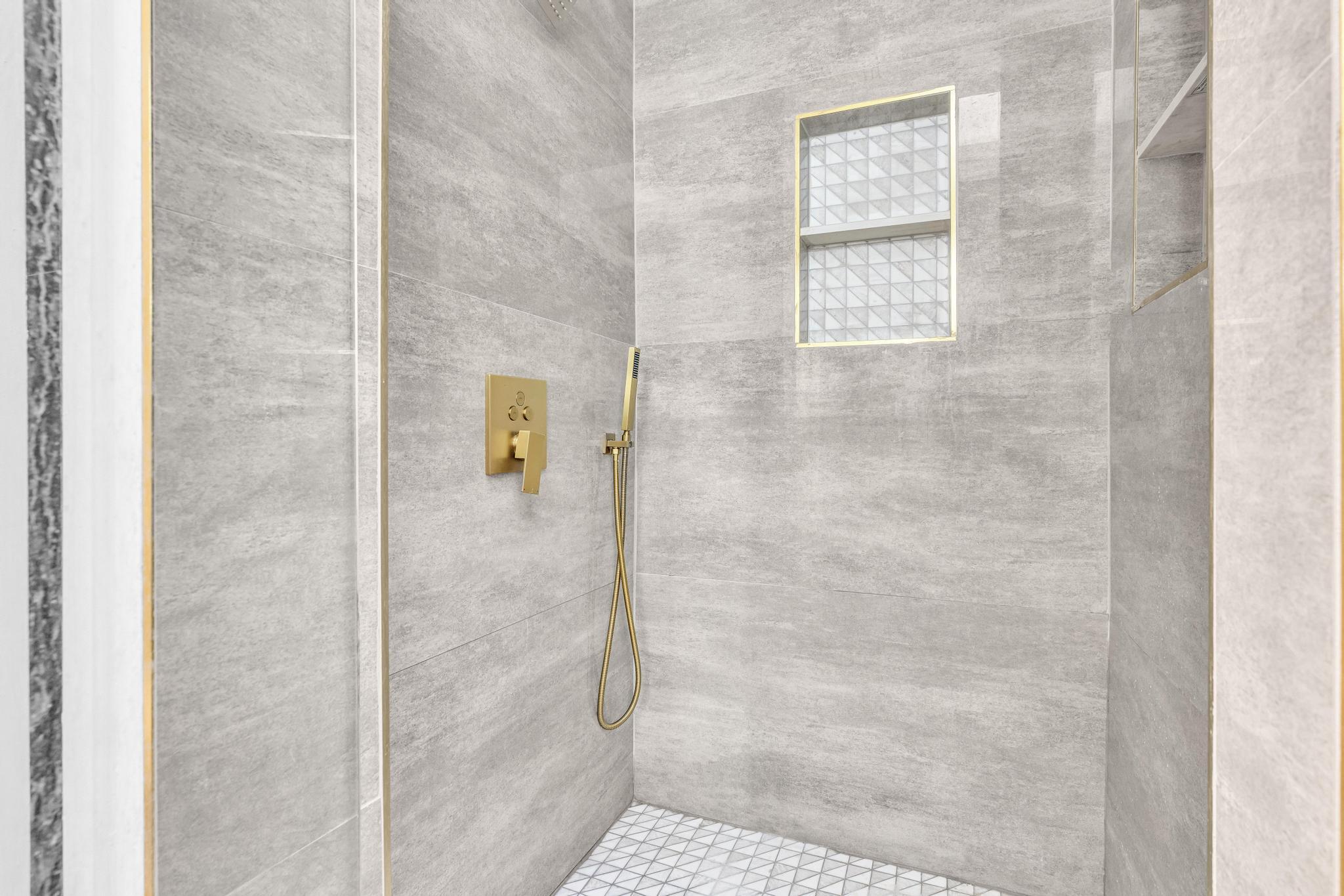 PLUM AT BOCA POINTE CONDOS ONE THRU 15 FILED IN OR - Residential