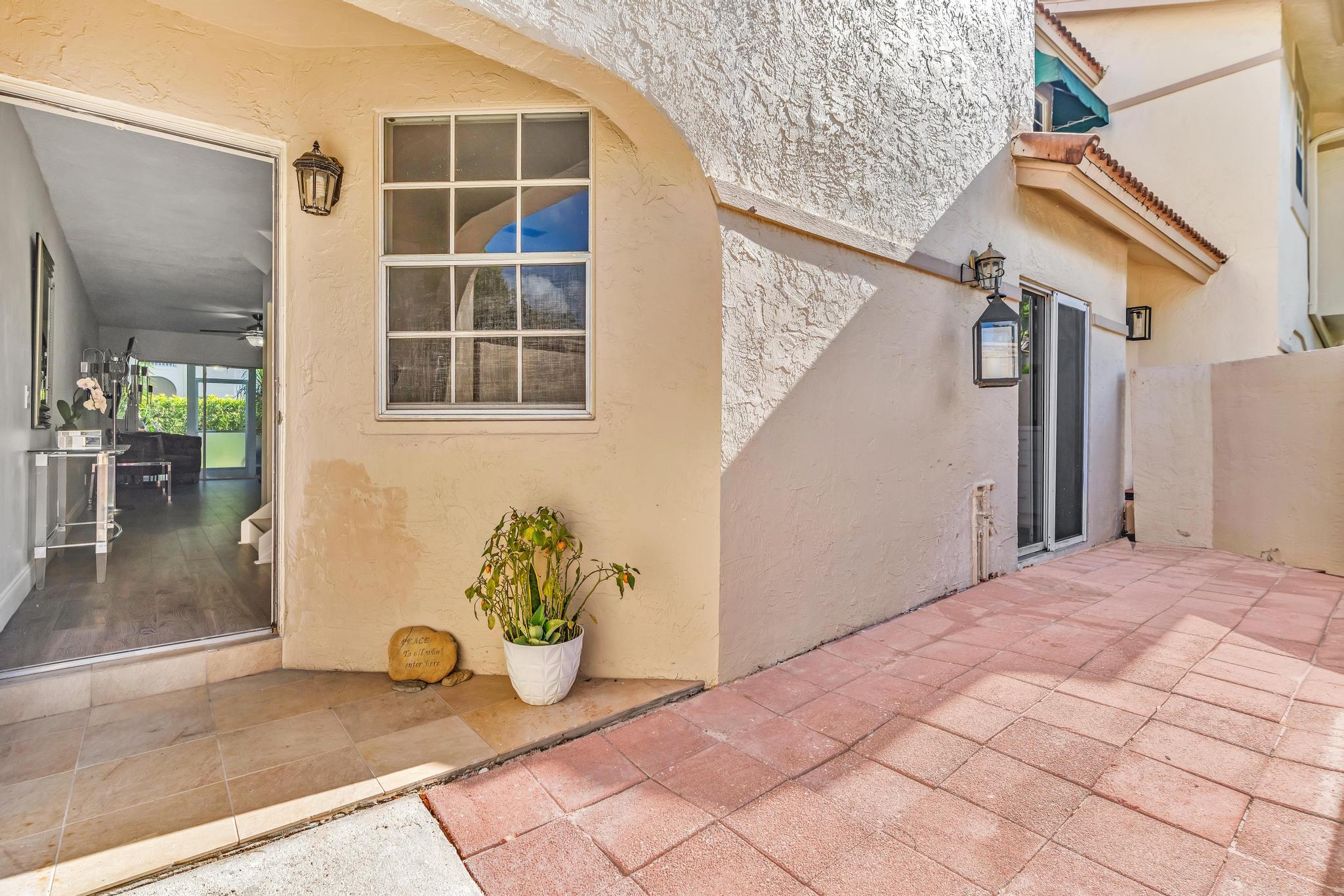 PLUM AT BOCA POINTE CONDOS ONE THRU 15 FILED IN OR - Residential