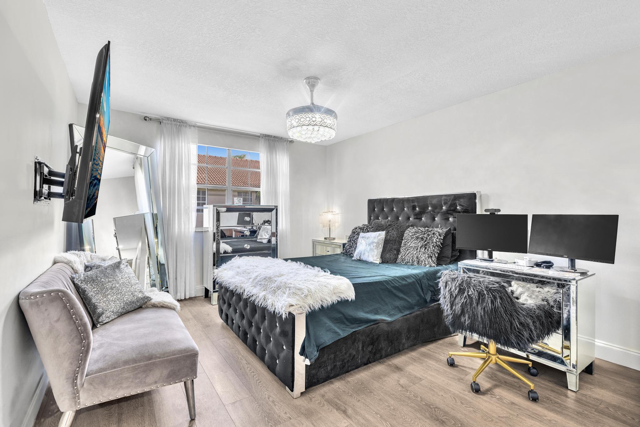 PLUM AT BOCA POINTE CONDOS ONE THRU 15 FILED IN OR - Residential