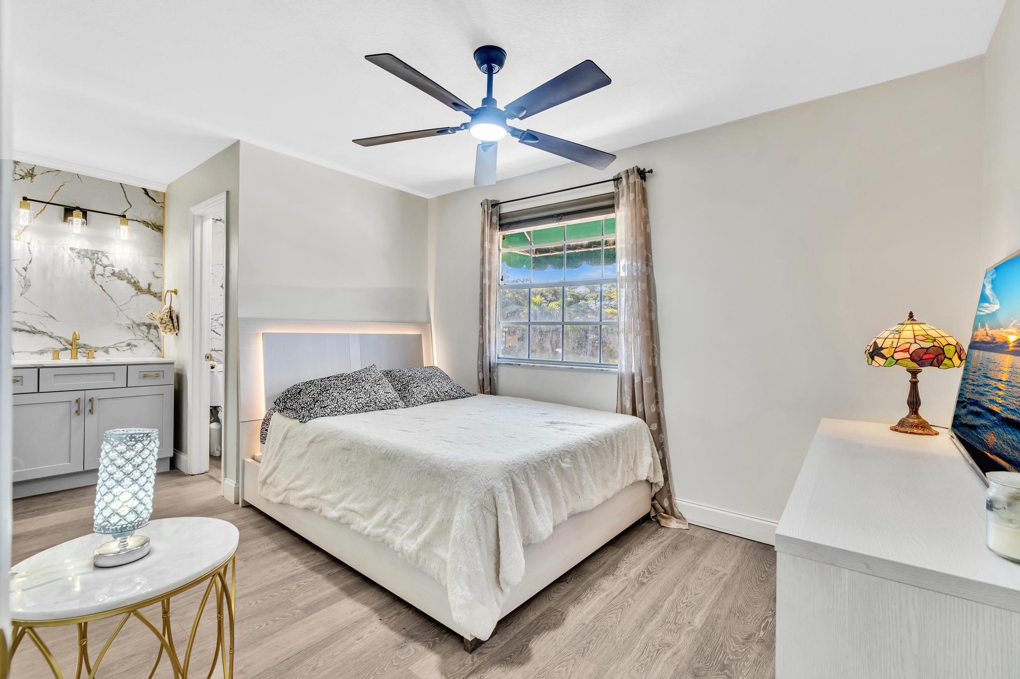 PLUM AT BOCA POINTE CONDOS ONE THRU 15 FILED IN OR - Residential