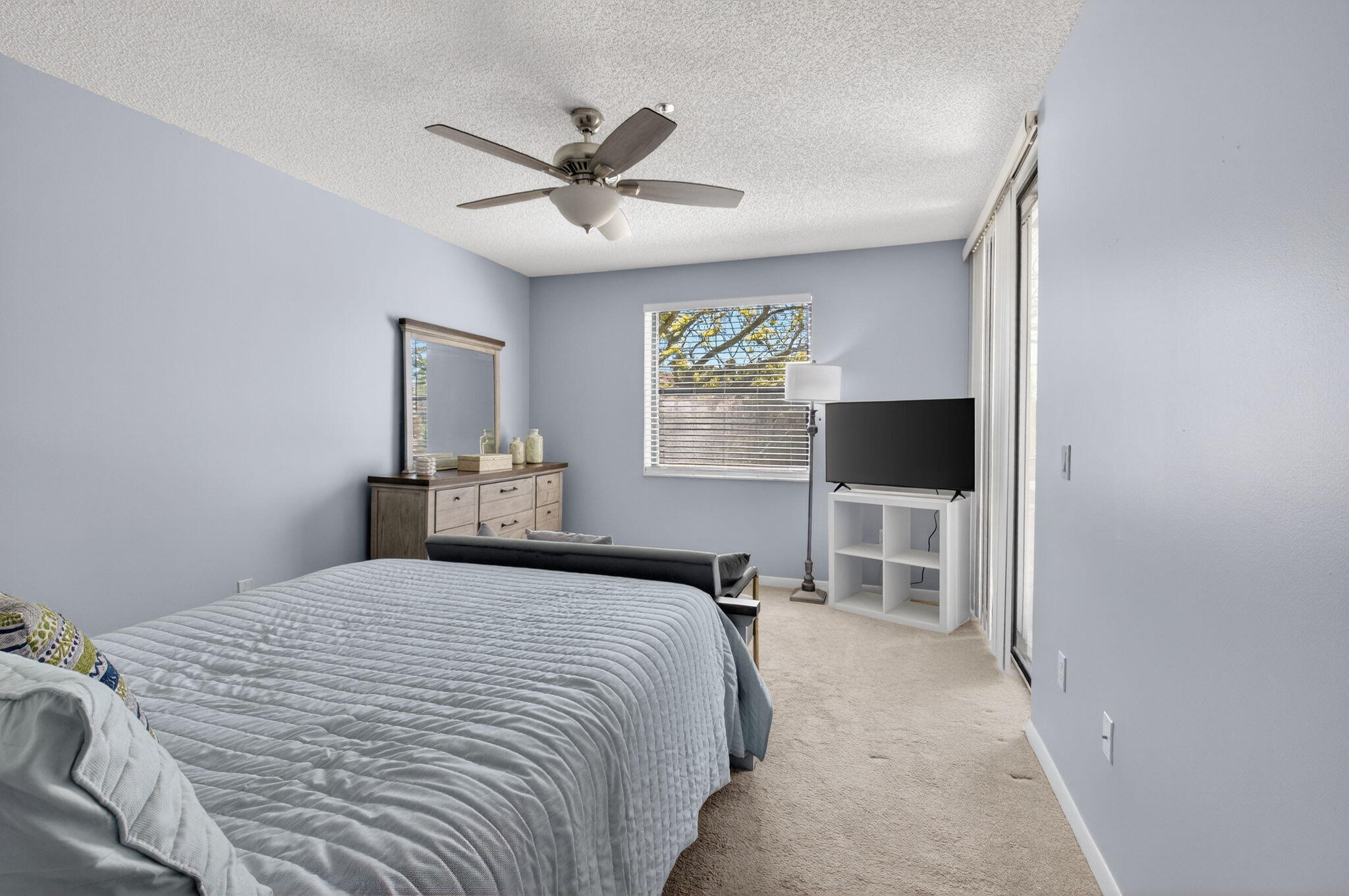 EXCELLENTE VILLAGE A,B,C,D,F, & G CONDO - Residential