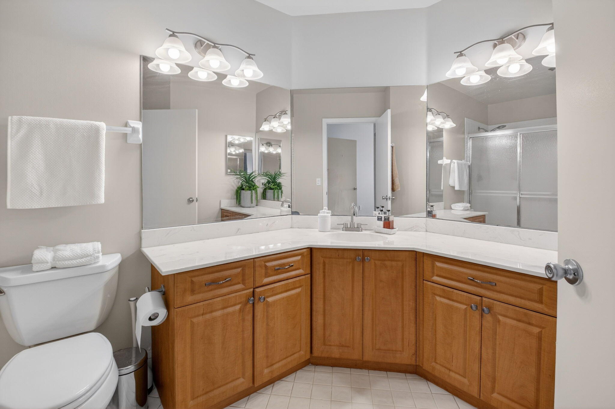 EXCELLENTE VILLAGE A,B,C,D,F, & G CONDO - Residential