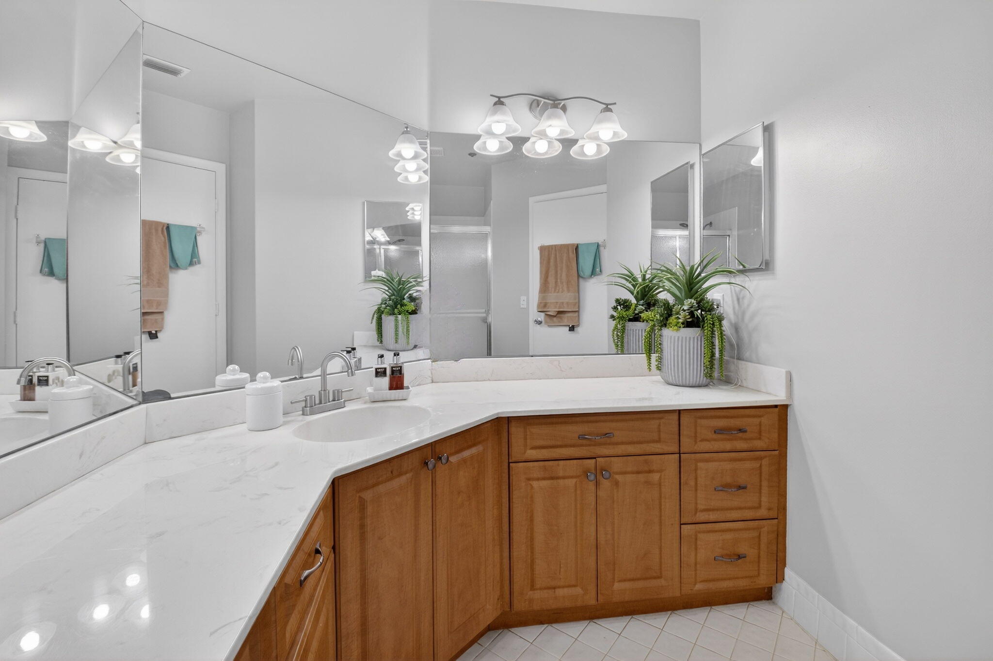 EXCELLENTE VILLAGE A,B,C,D,F, & G CONDO - Residential