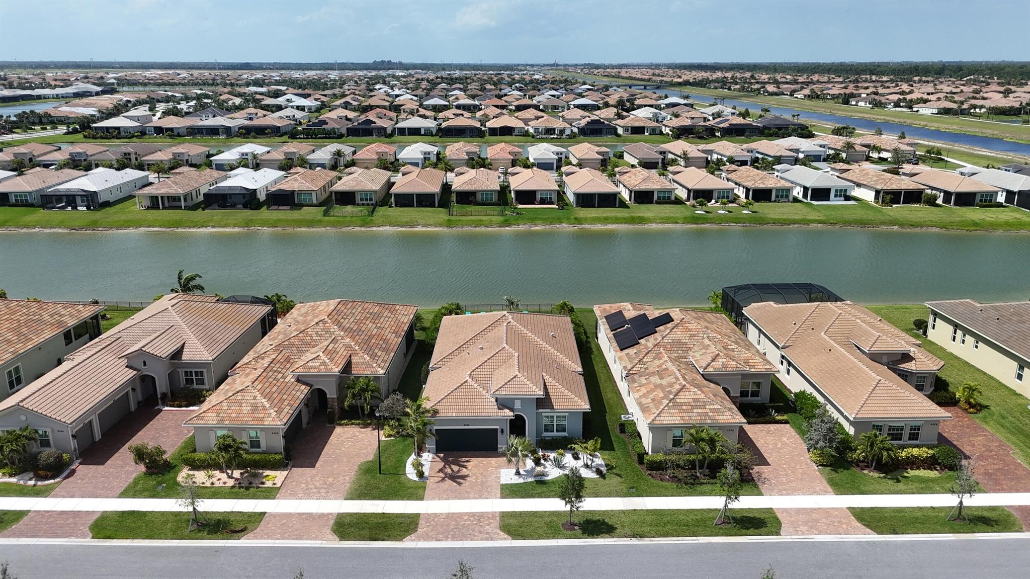 VERANO SOUTH PUD 1 - POD - Residential Lease