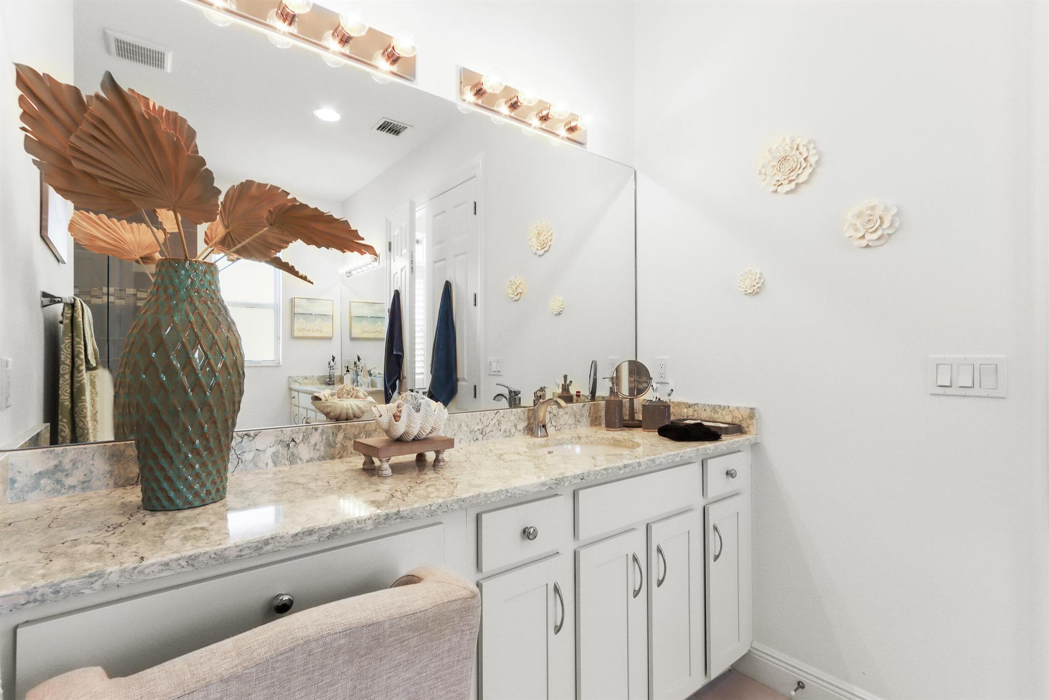 VERANO SOUTH PUD 1 - POD - Residential Lease