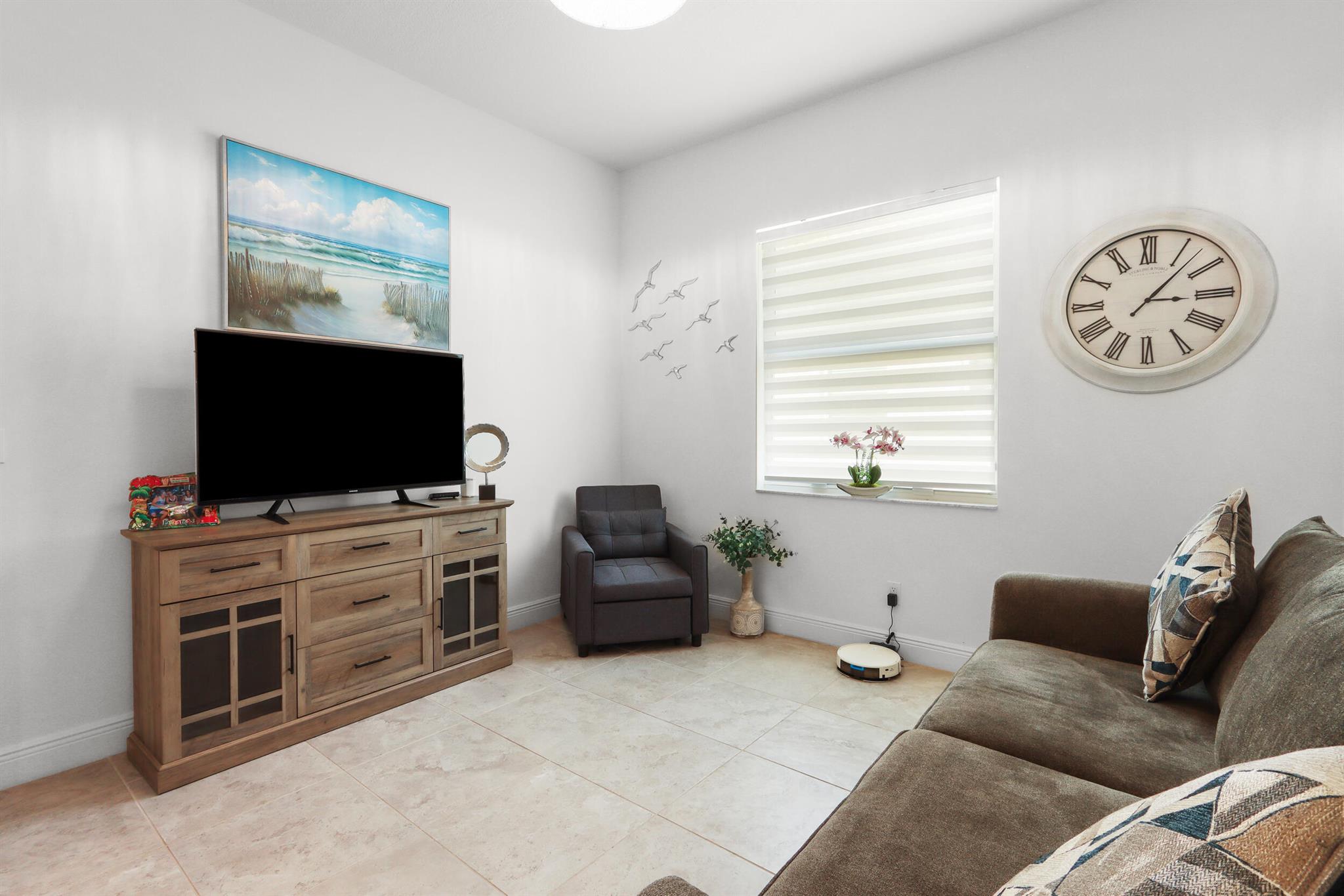 VERANO SOUTH PUD 1 - POD - Residential Lease