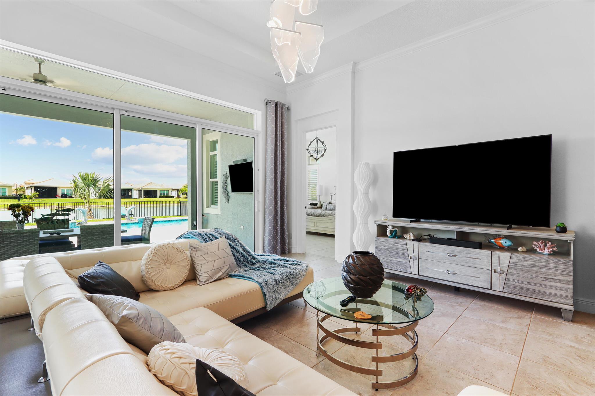 VERANO SOUTH PUD 1 - POD - Residential Lease