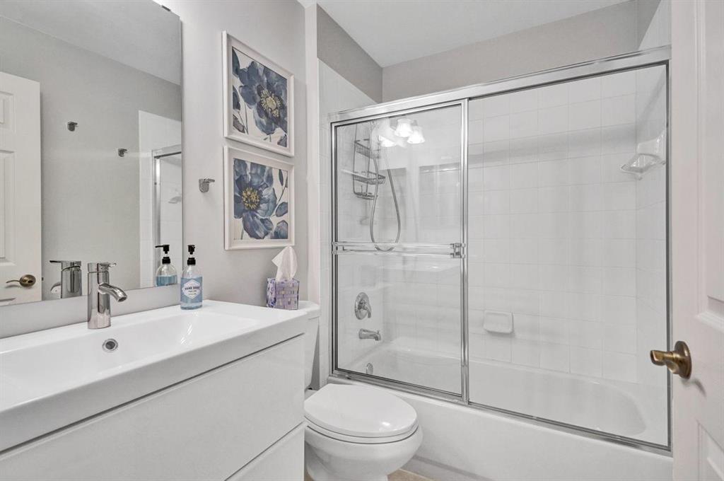 TUSCANY BAY - Residential