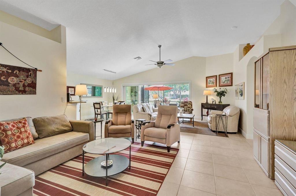 TUSCANY BAY - Residential