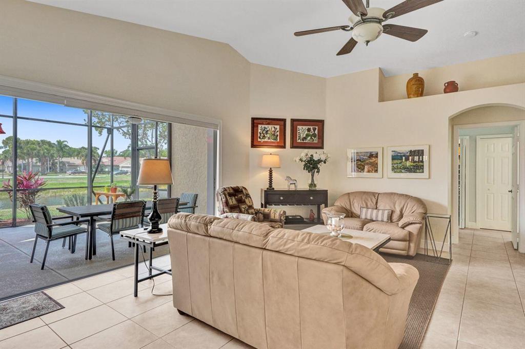 TUSCANY BAY - Residential