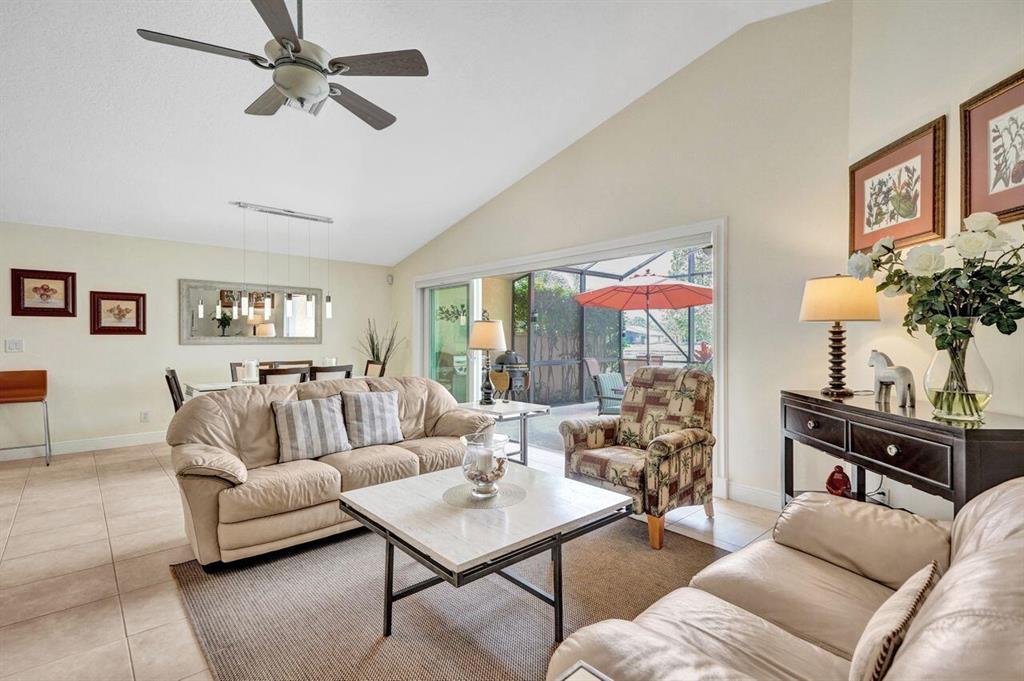 TUSCANY BAY - Residential