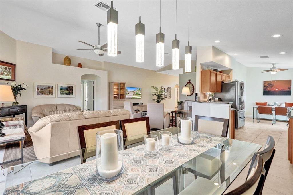 TUSCANY BAY - Residential