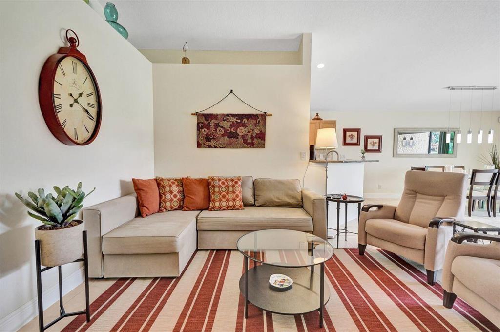 TUSCANY BAY - Residential