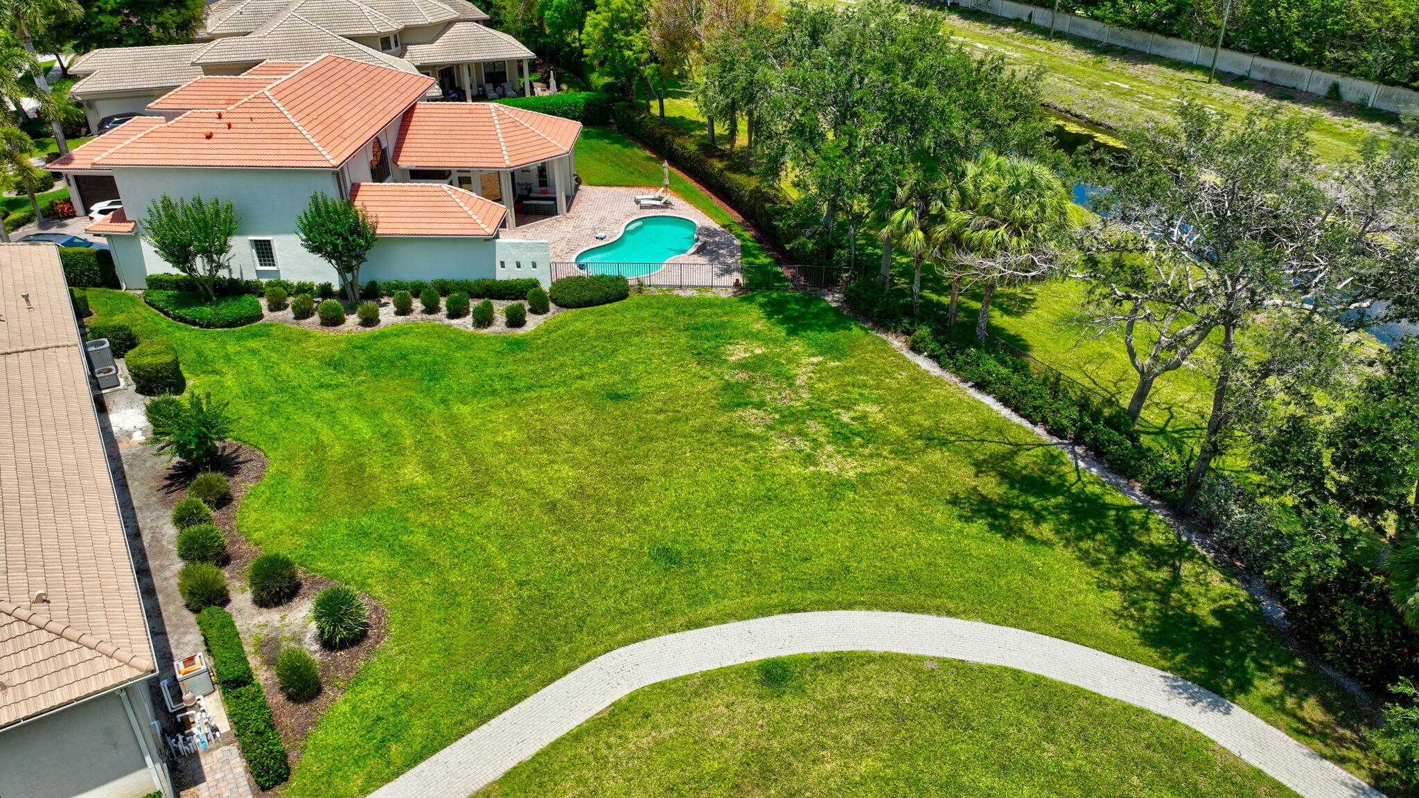 CASA BELLA - Residential
