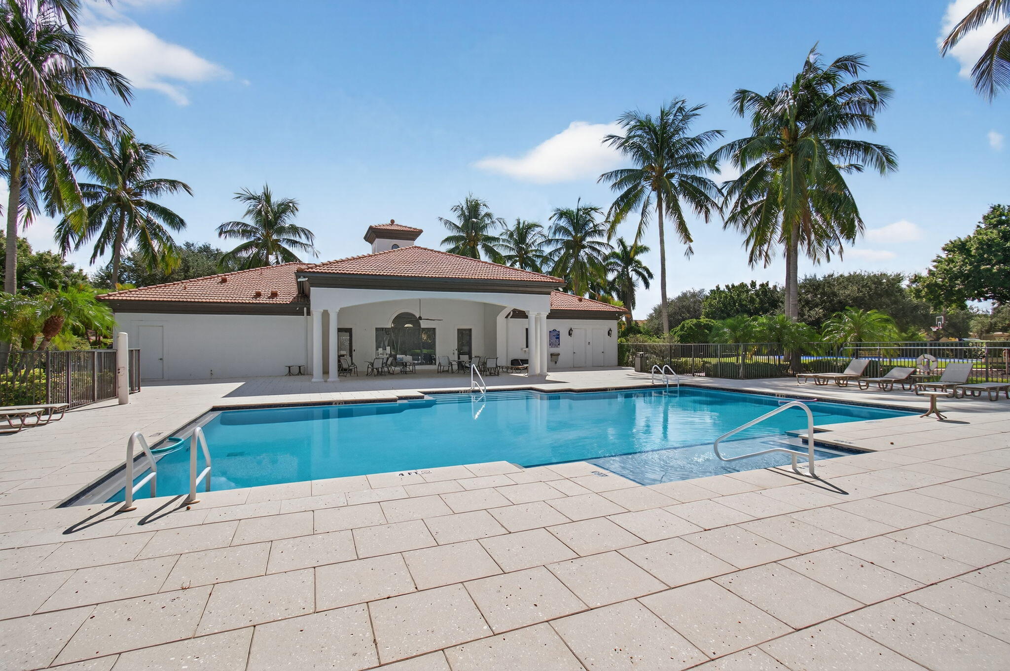 CASA BELLA - Residential
