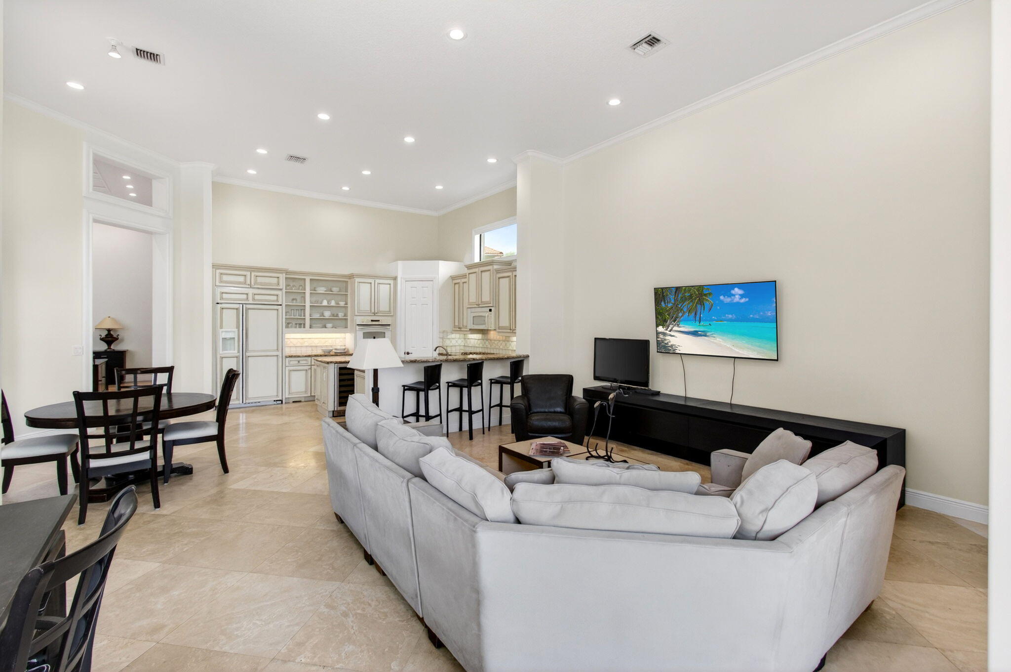 CASA BELLA - Residential