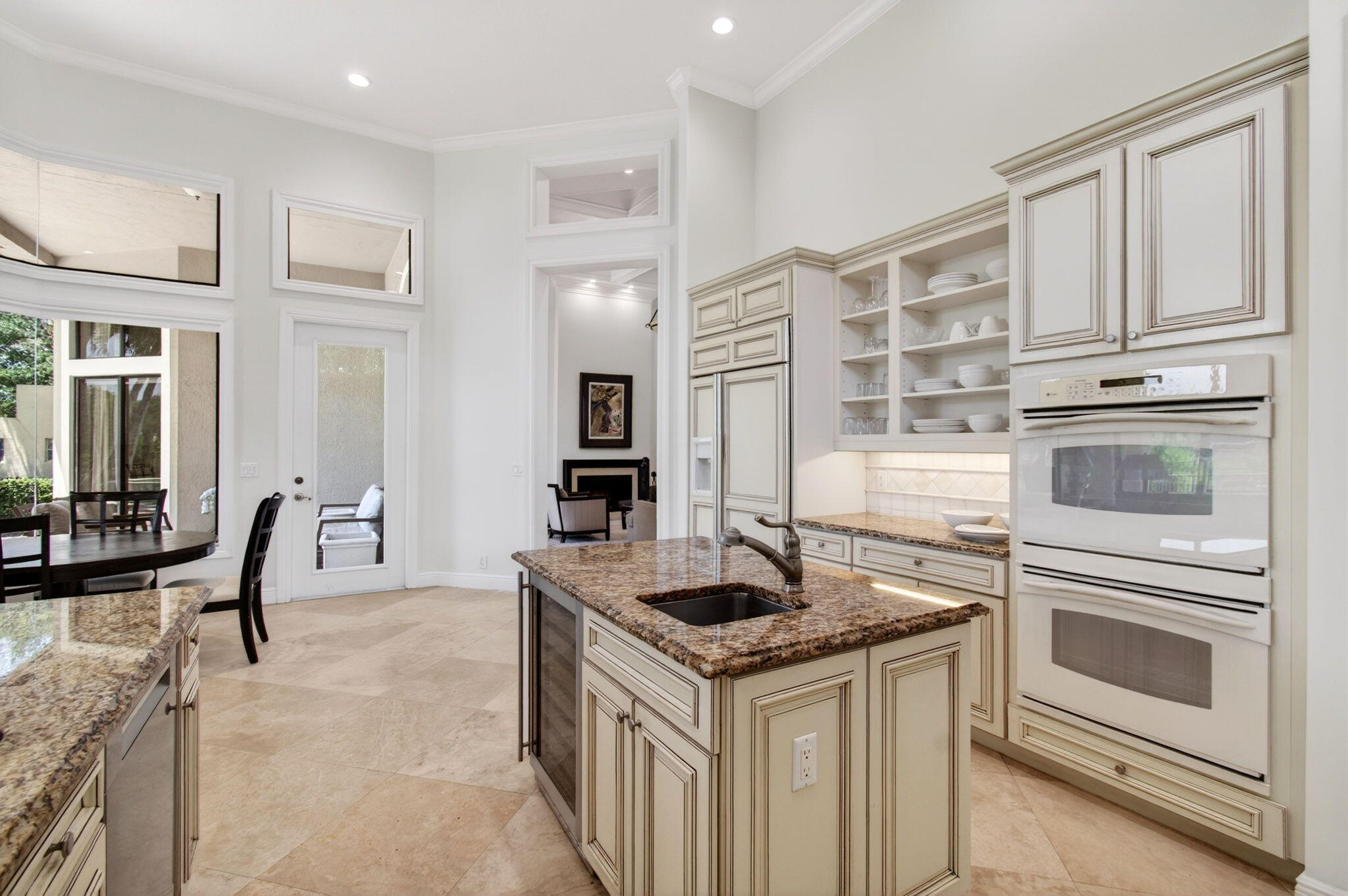 CASA BELLA - Residential