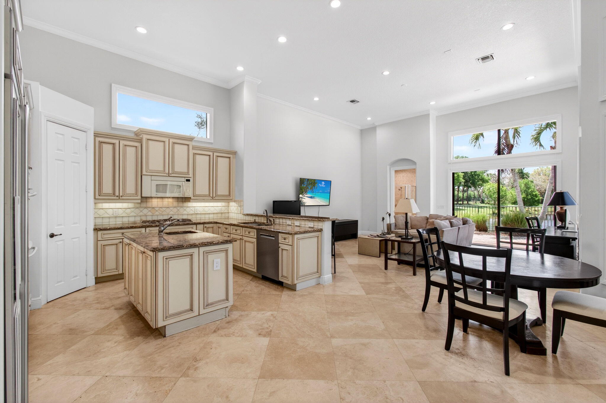 CASA BELLA - Residential
