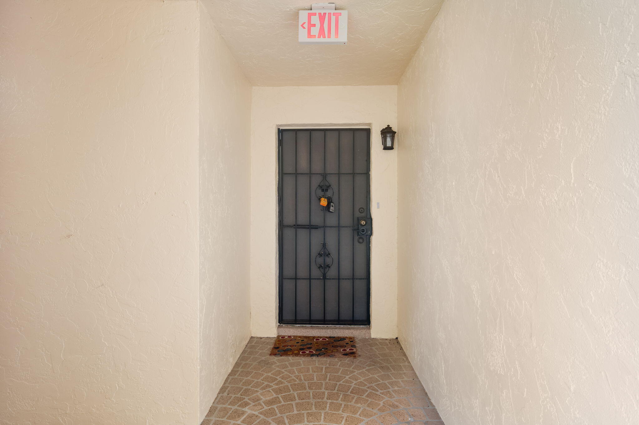 2050 Oleander Boulevard 2-206