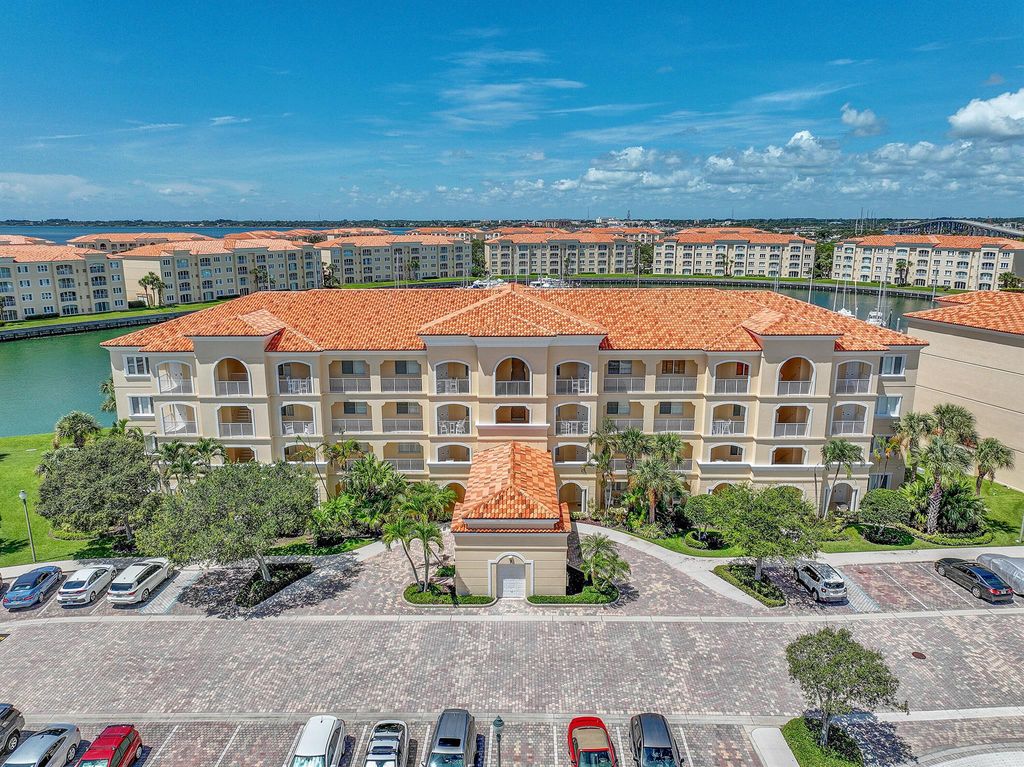 Photo of 9 Harbour Isle Drive E #1, Fort Pierce, FL 34949 (MLS # R11109733)