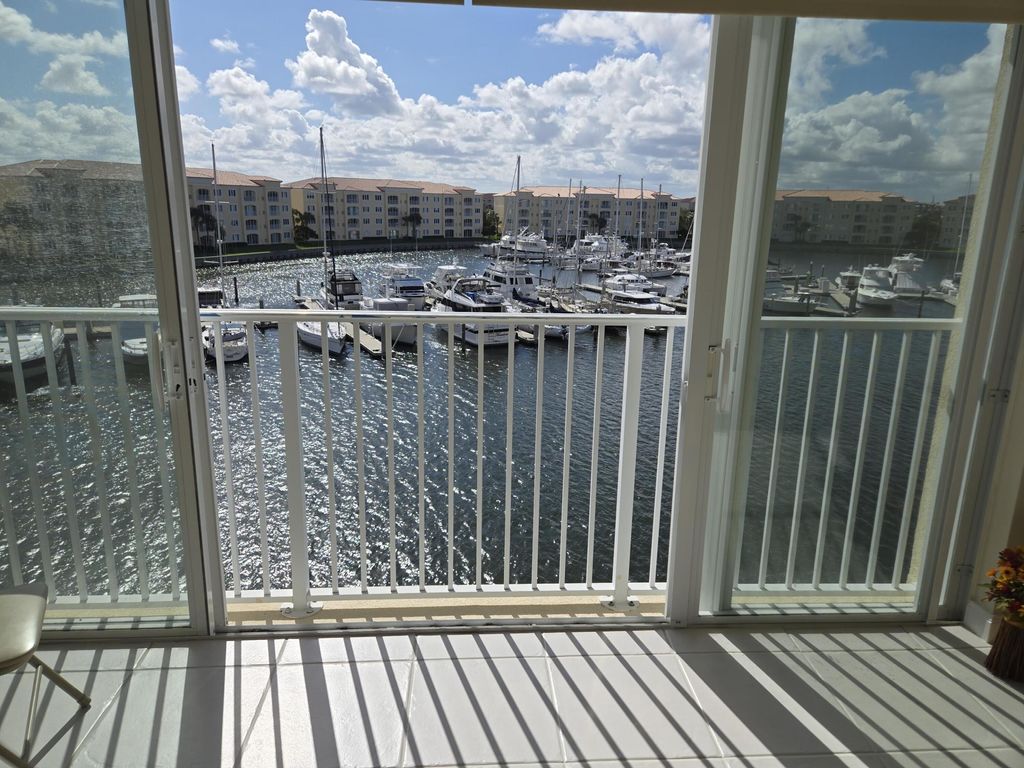 Photo of 9 Harbour Isle Drive E #1, Fort Pierce, FL 34949 (MLS # R11109733)