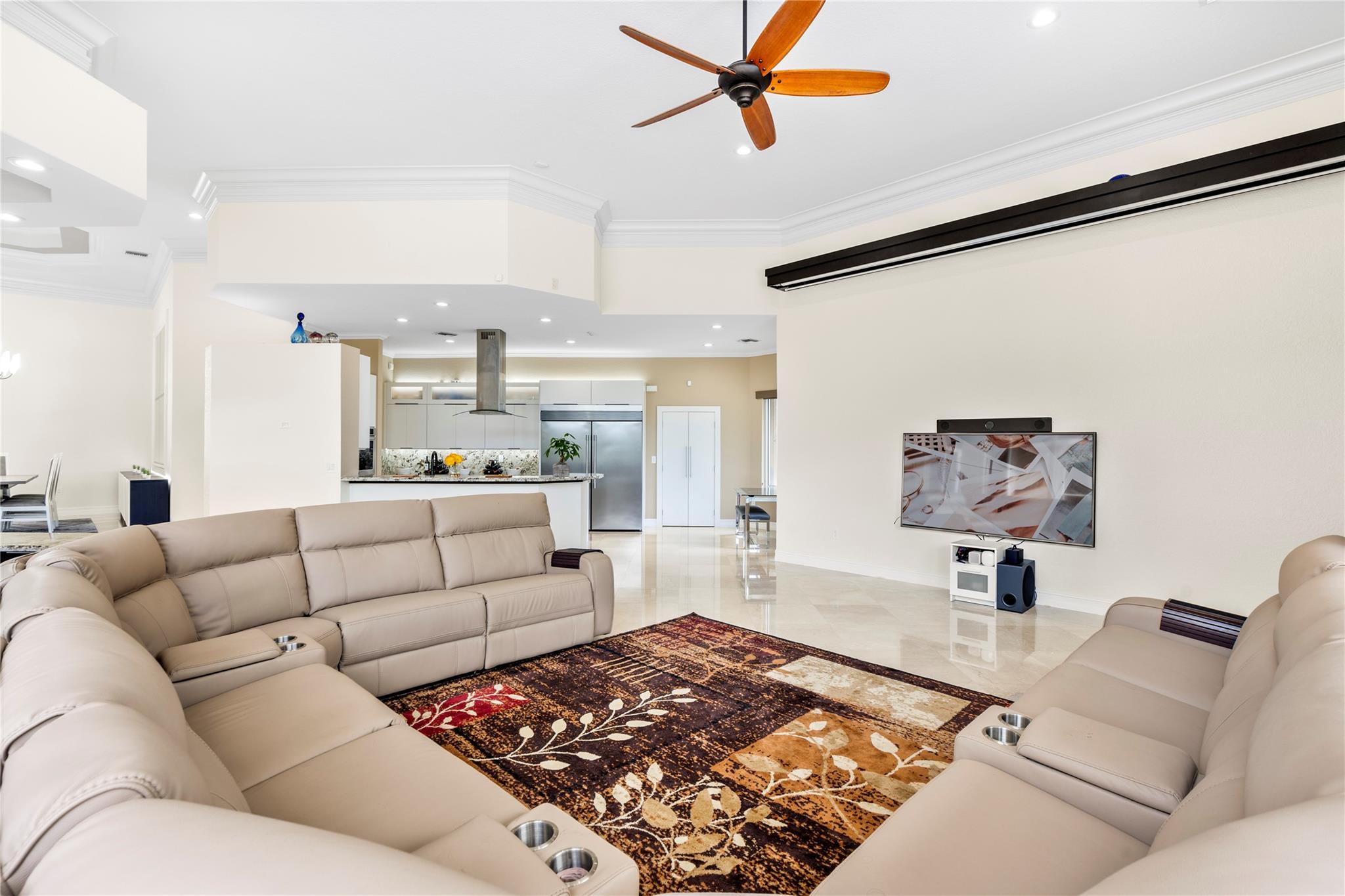 FLAMINGO GROVES - Residential