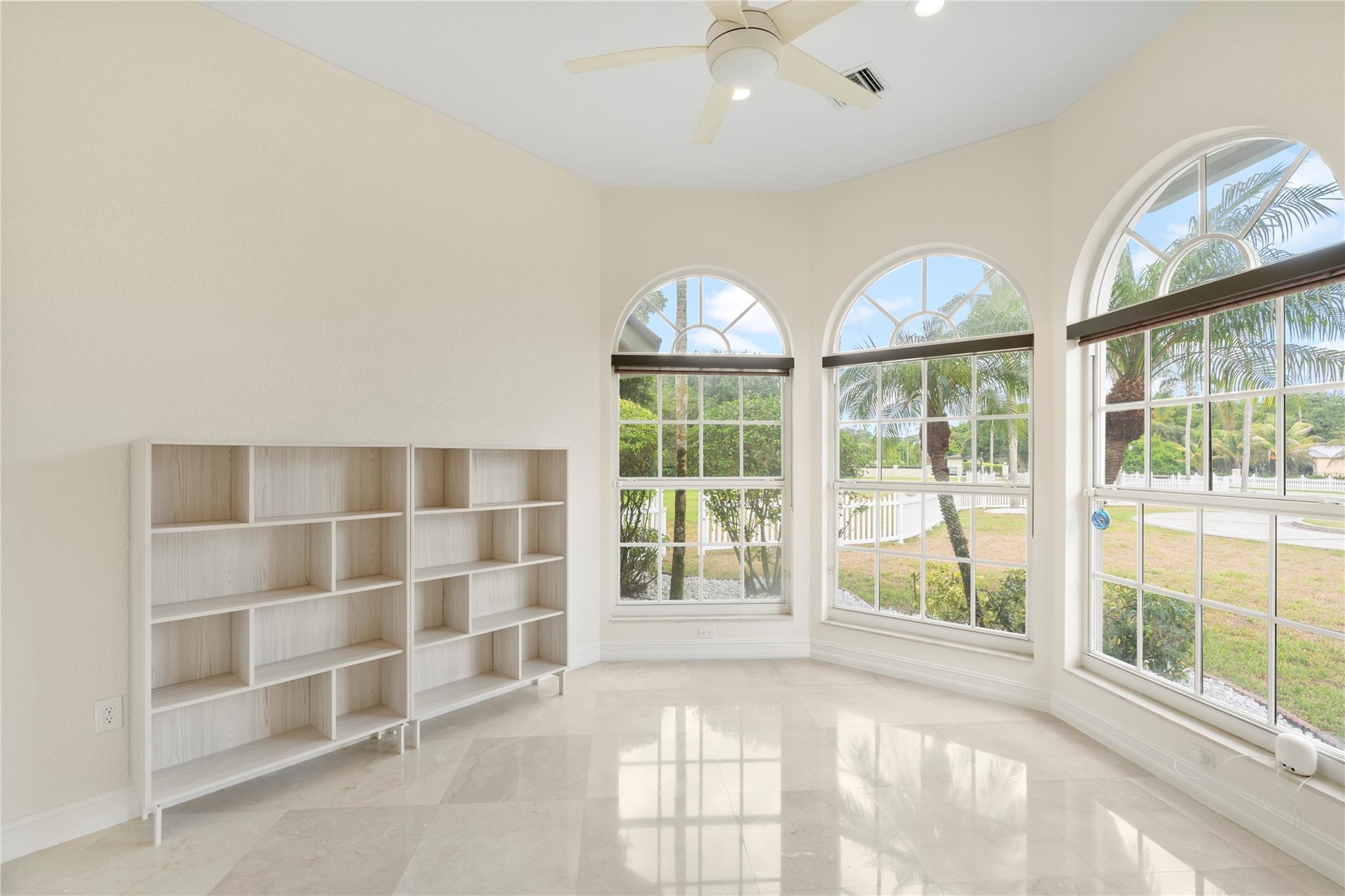 FLAMINGO GROVES - Residential