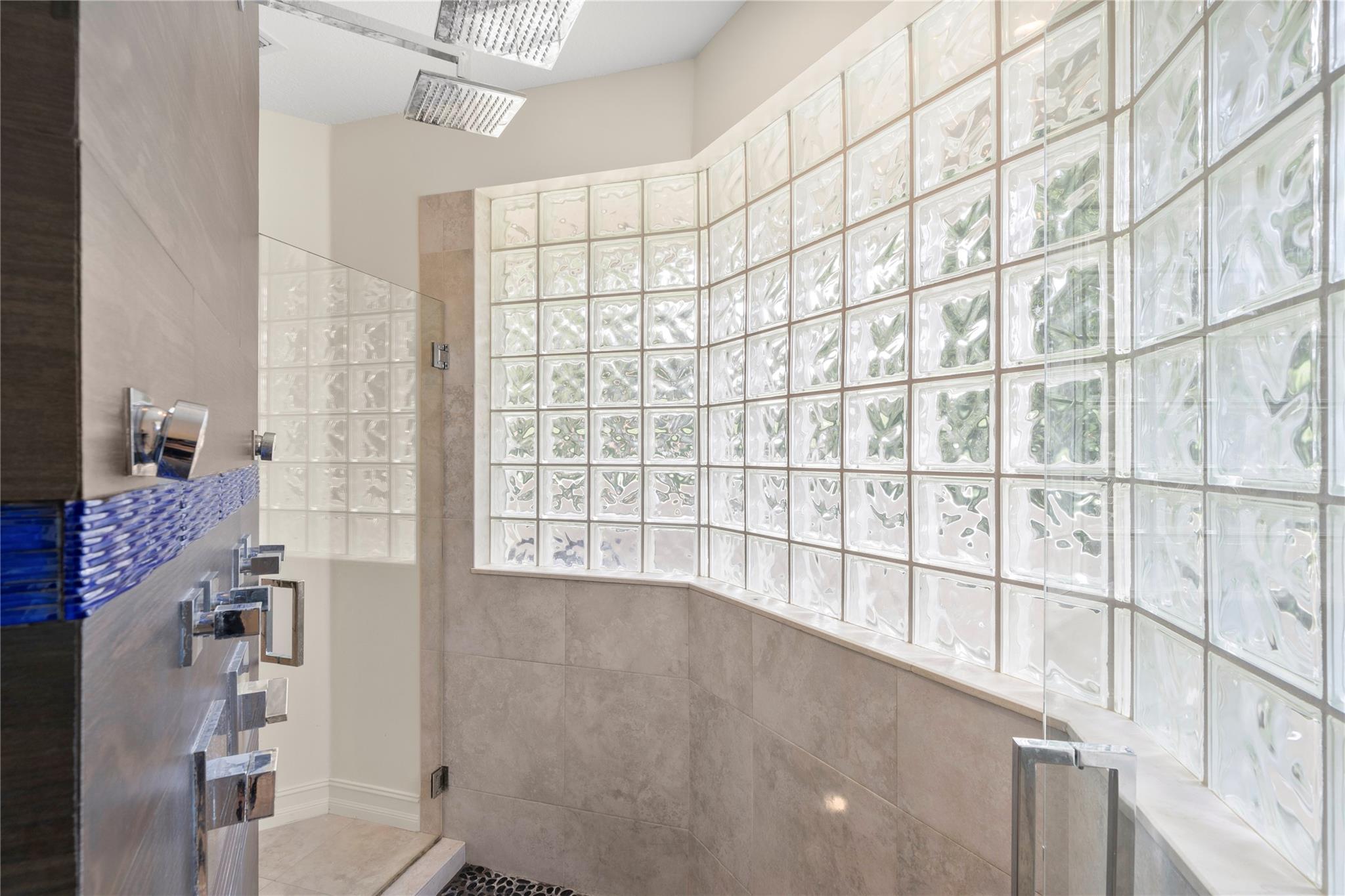 FLAMINGO GROVES - Residential