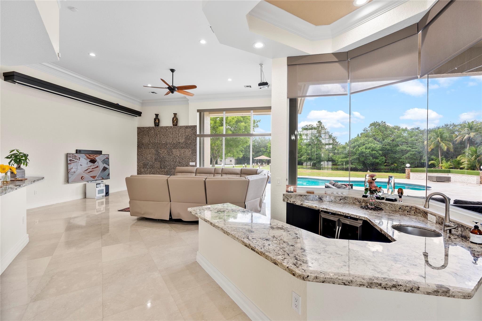 FLAMINGO GROVES - Residential