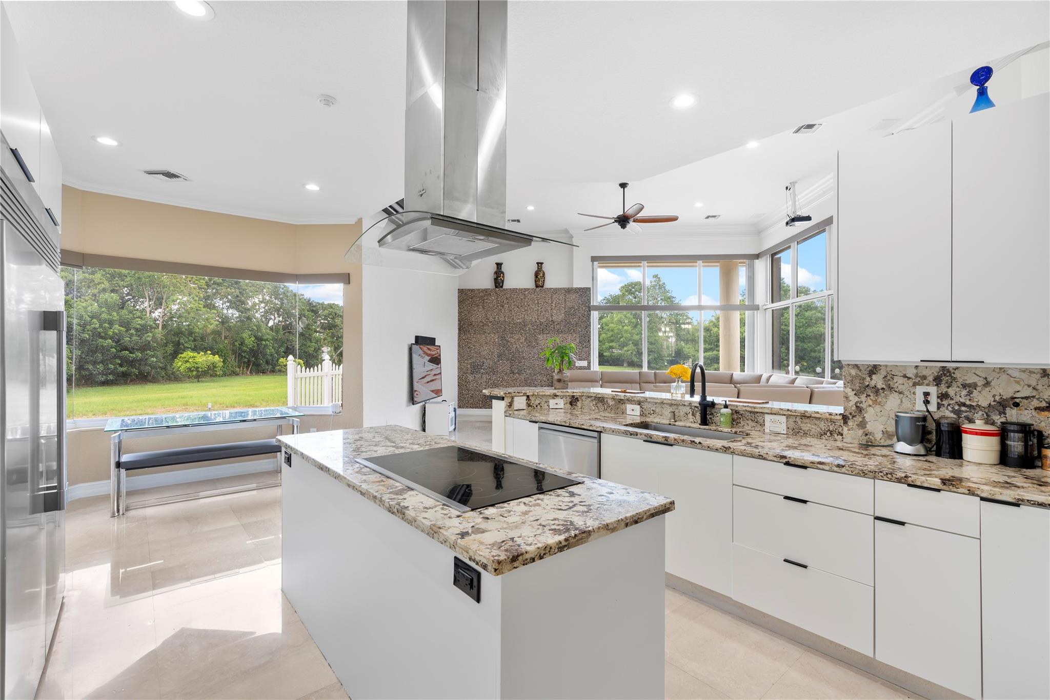 FLAMINGO GROVES - Residential