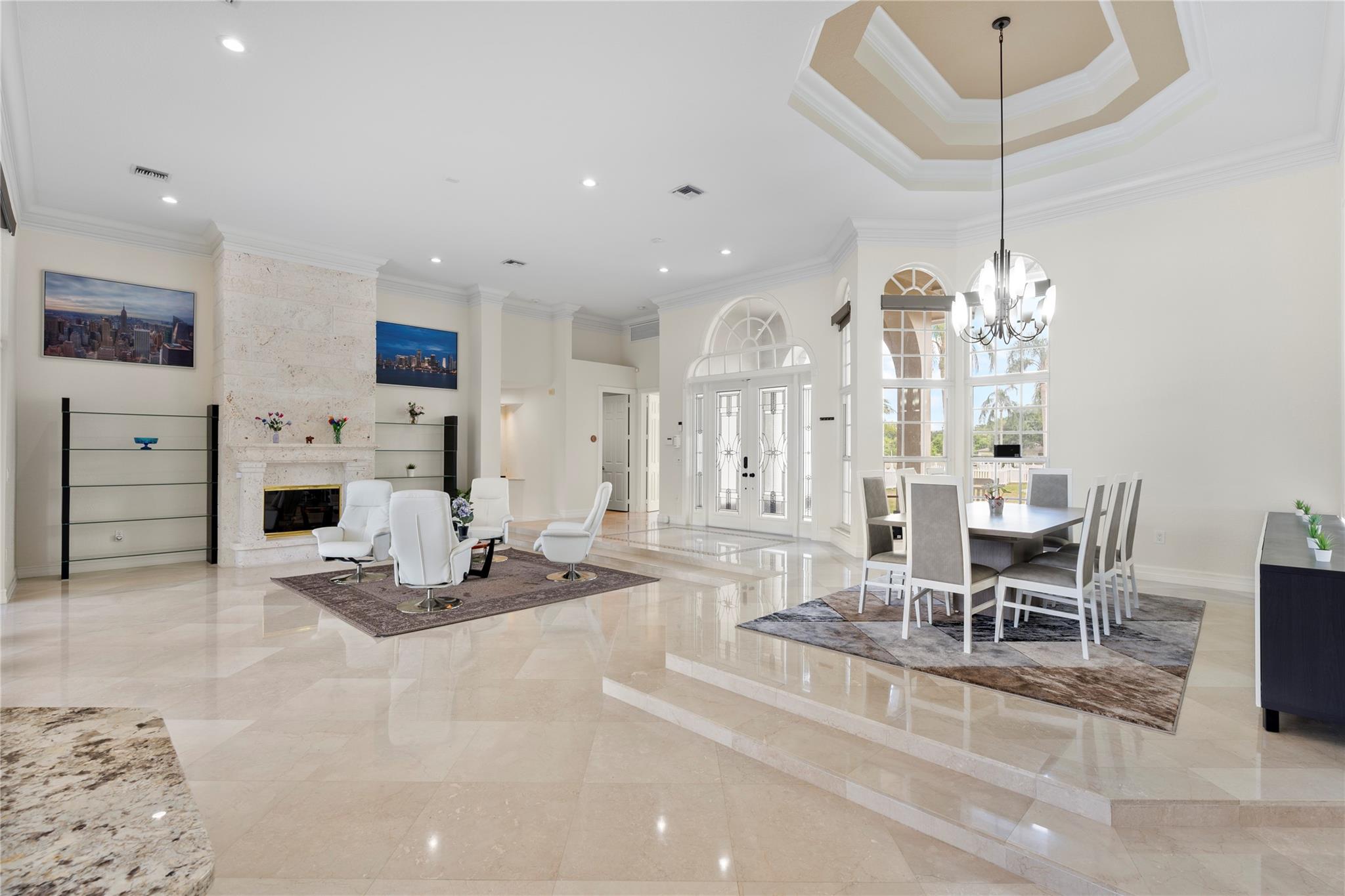 FLAMINGO GROVES - Residential