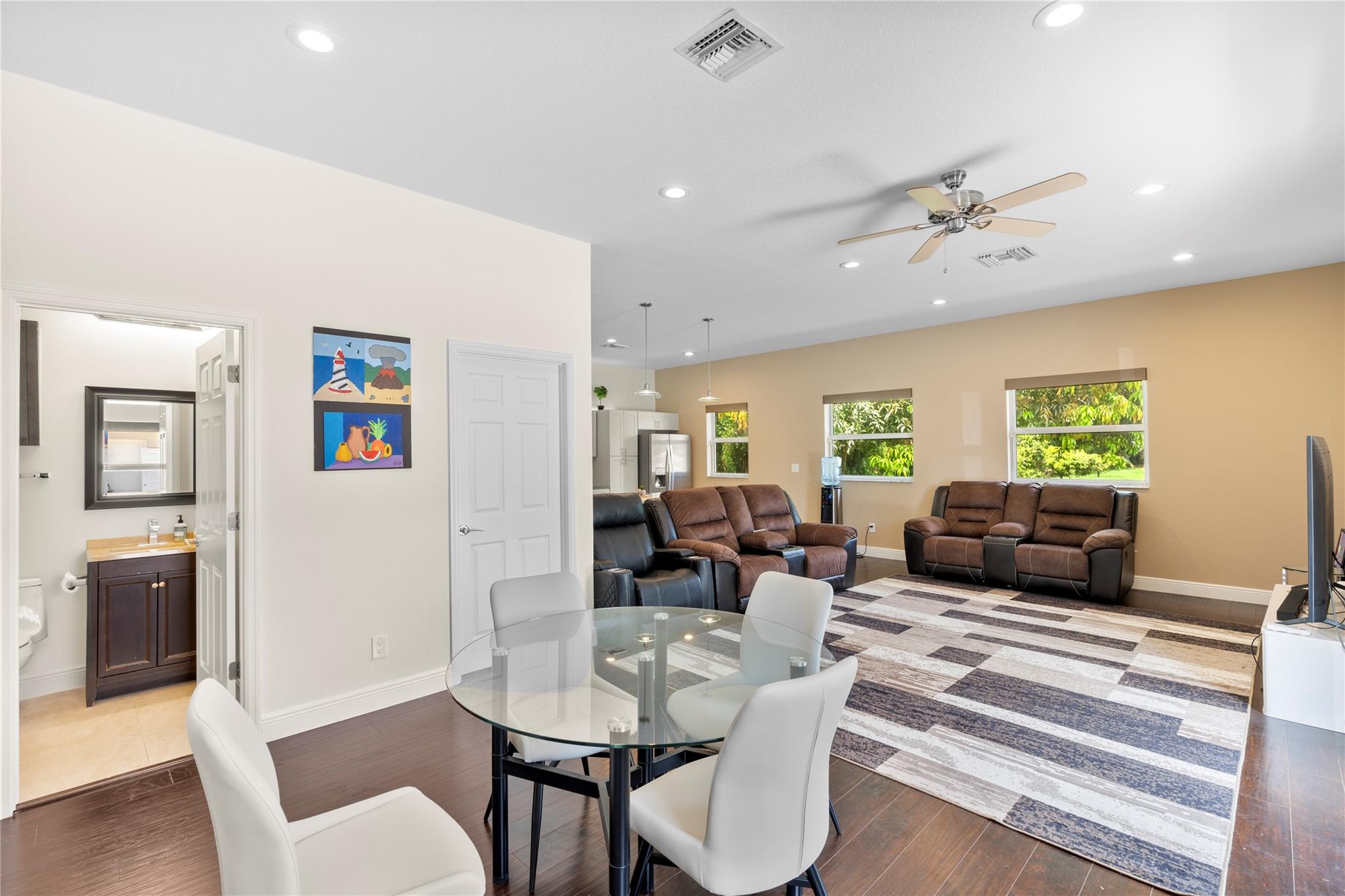 FLAMINGO GROVES - Residential