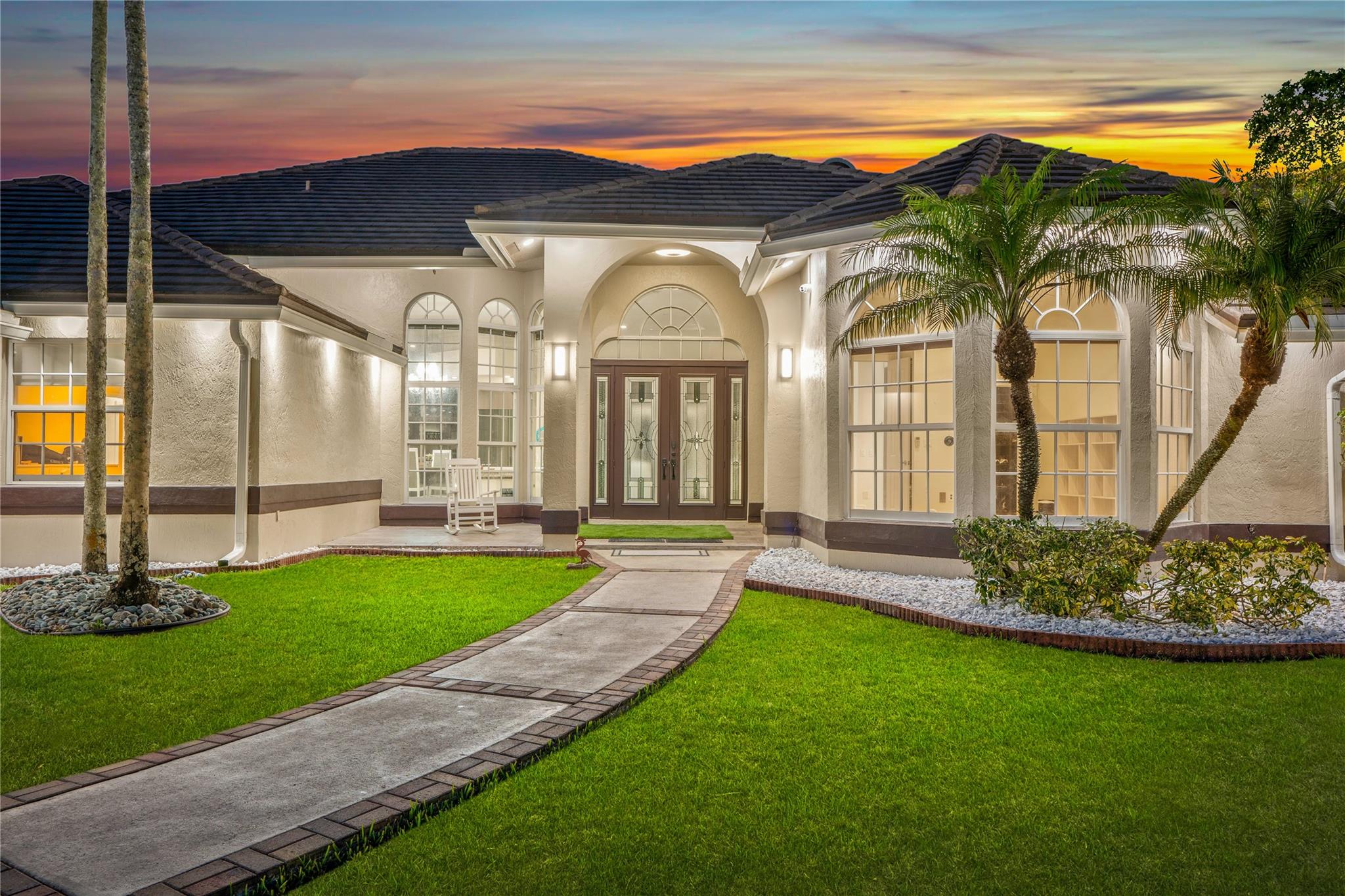 FLAMINGO GROVES - Residential